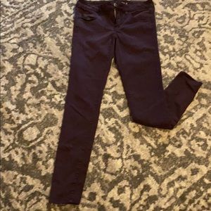 Lot of 2 Hollister and AE colored jeans 👖